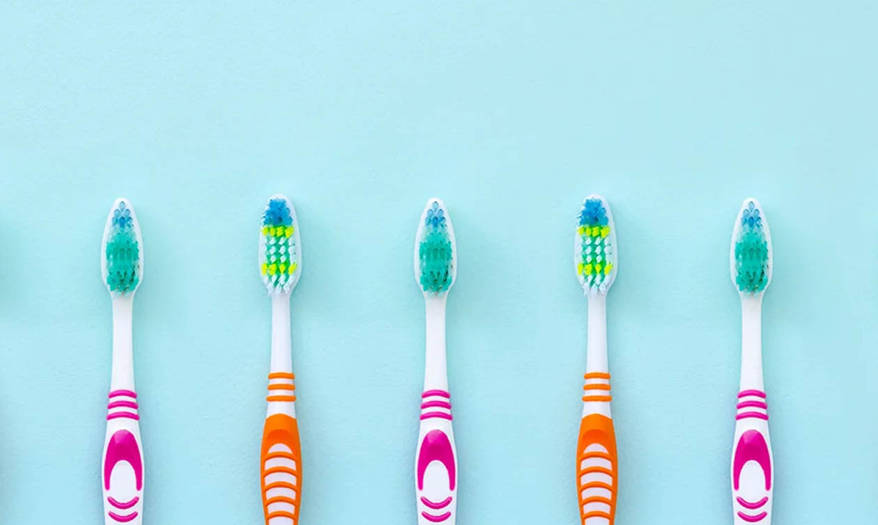 Which Toothbrush Should You Get? A Comprehensive Guide